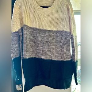 Long Sleeve heavy tri color sweater!!